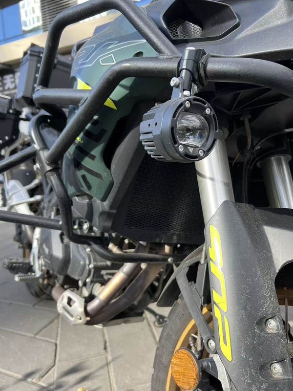 二手贝纳利金鹏 TRK502