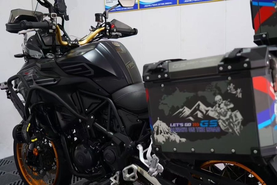 二手贝纳利TRK552