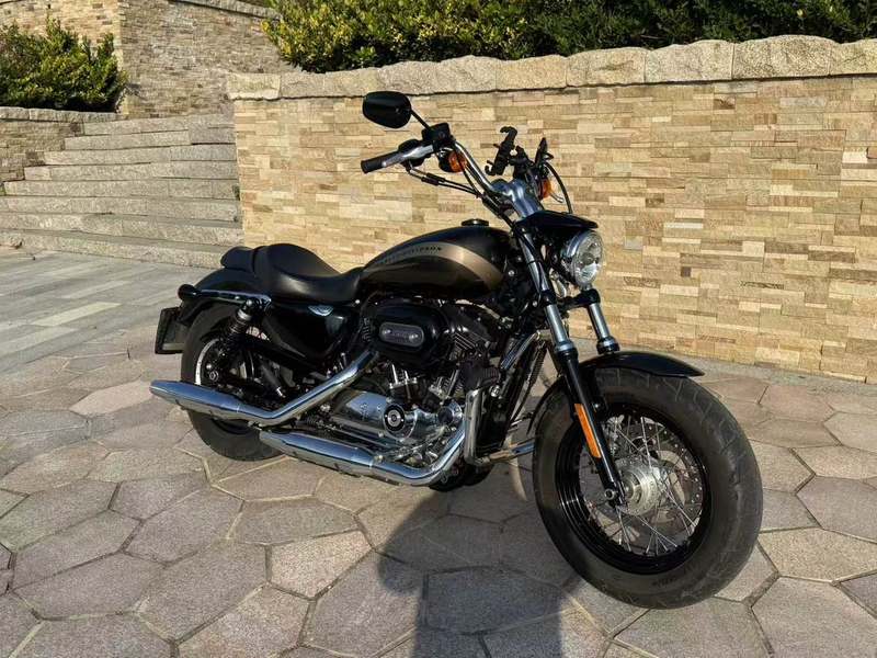 二手哈雷戴维森1200 Custom