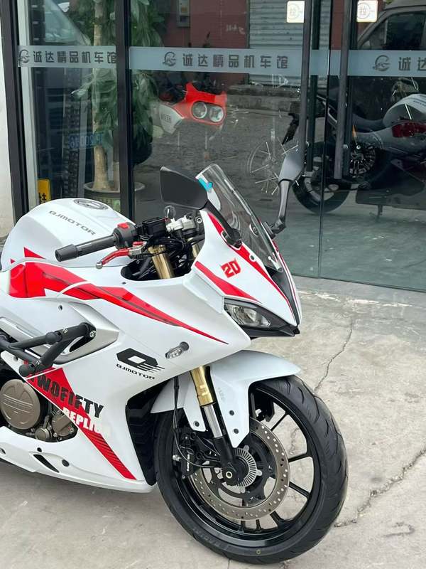 二手QJMOTOR赛250