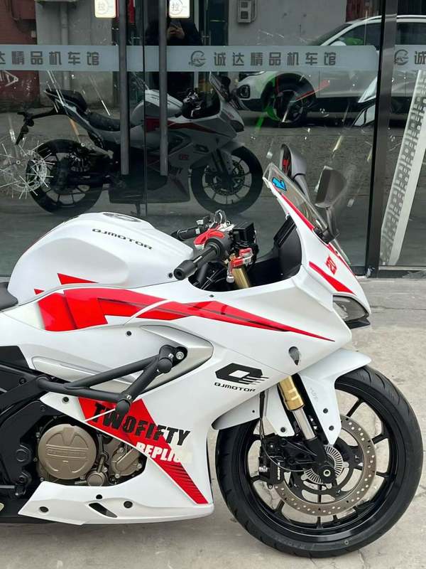 二手QJMOTOR赛250