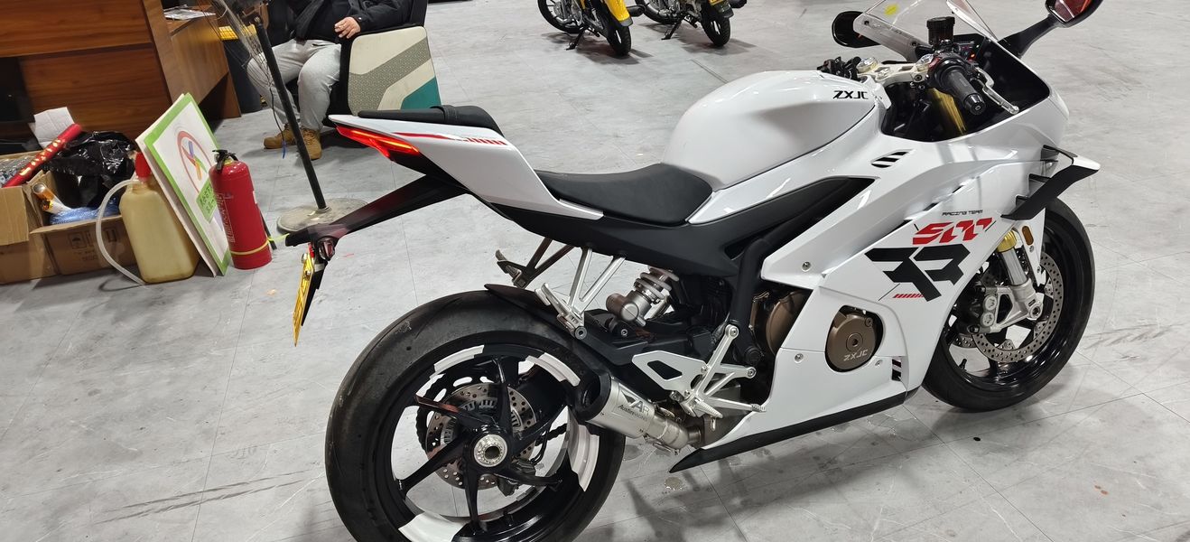 二手张雪机车500RR