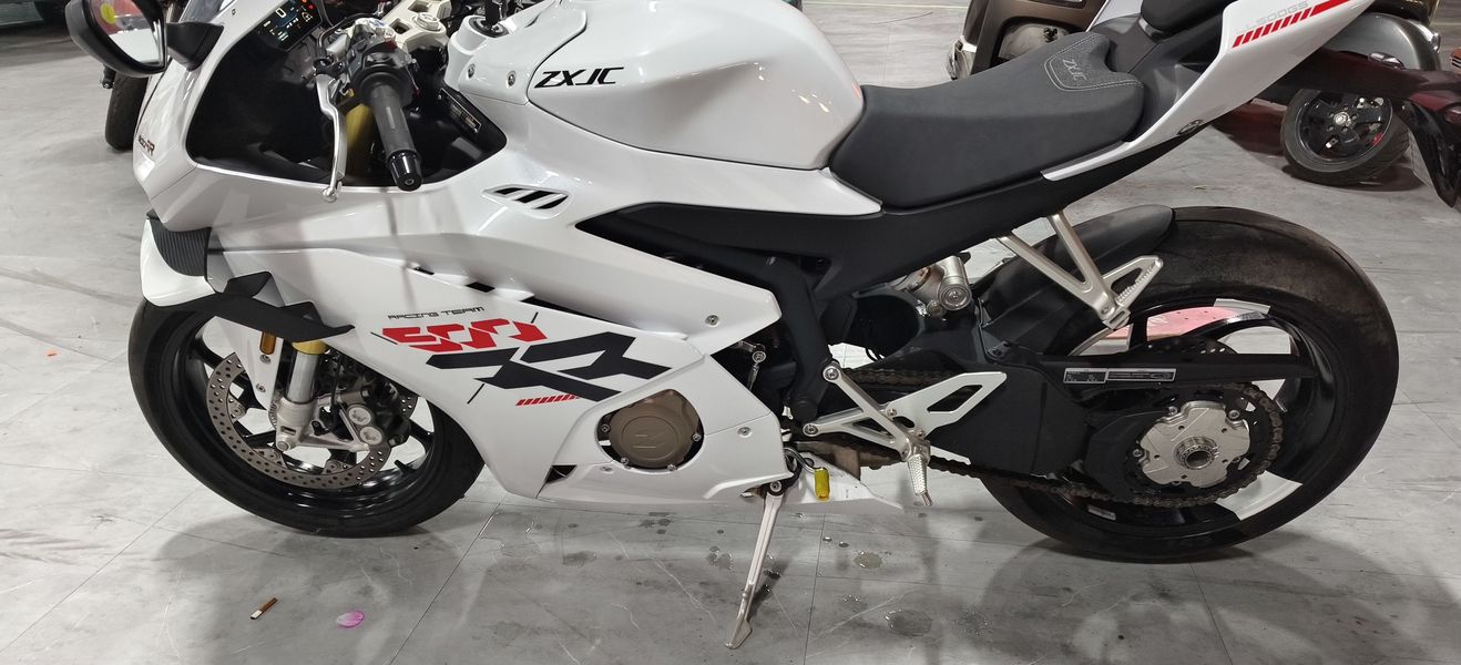 二手张雪机车500RR