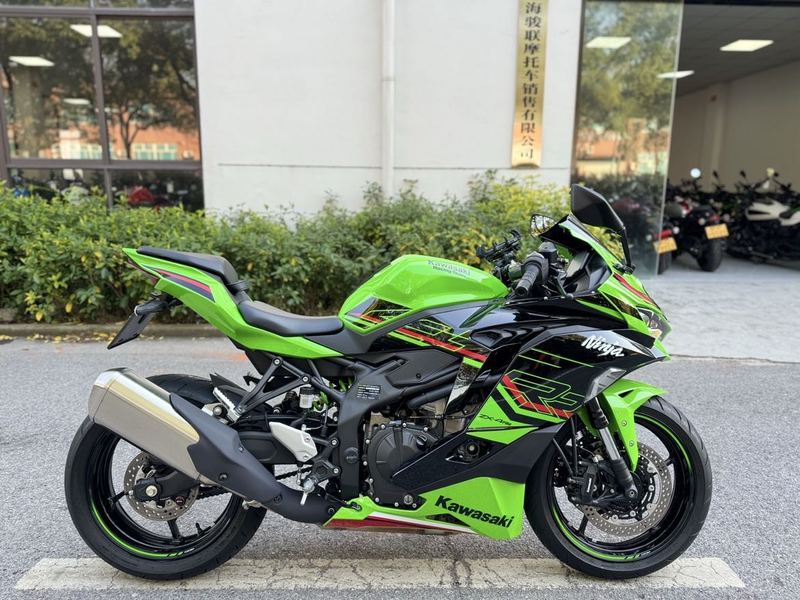 二手川崎ZX-4R
