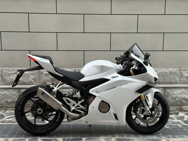 二手张雪机车500RR