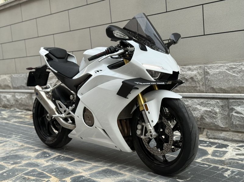 二手张雪机车500RR