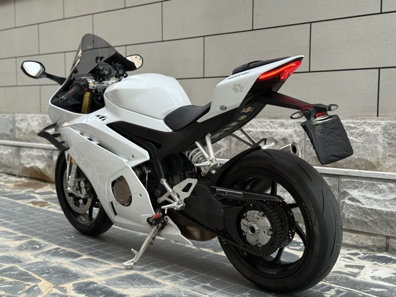 二手张雪机车500RR