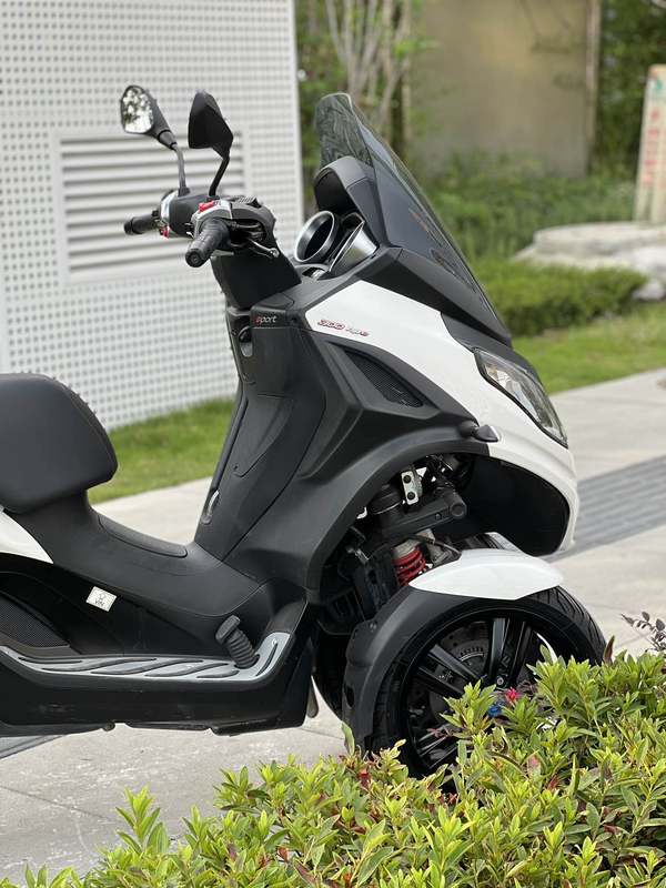 二手比亚乔MP3 300