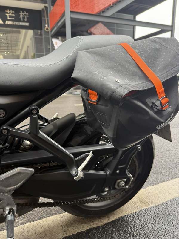 二手凯旋Trident 660