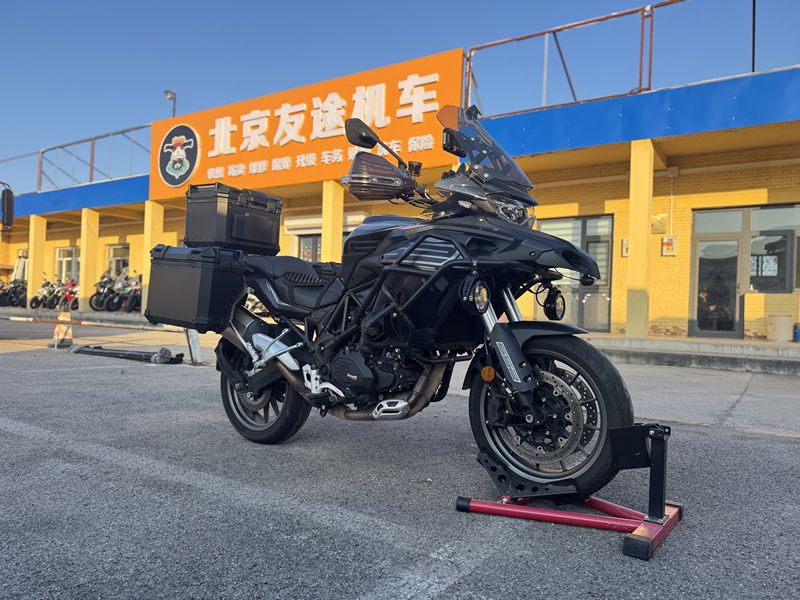 二手贝纳利TRK552