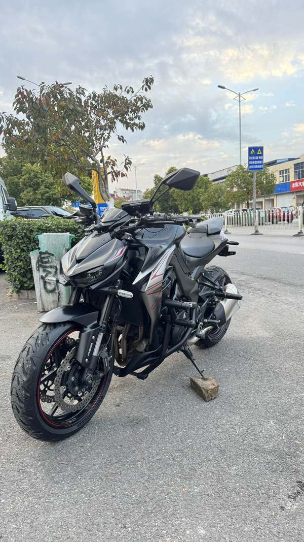 二手川崎Z1000