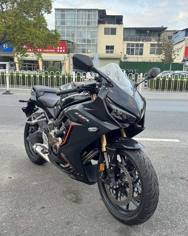 二手本田CBR650R