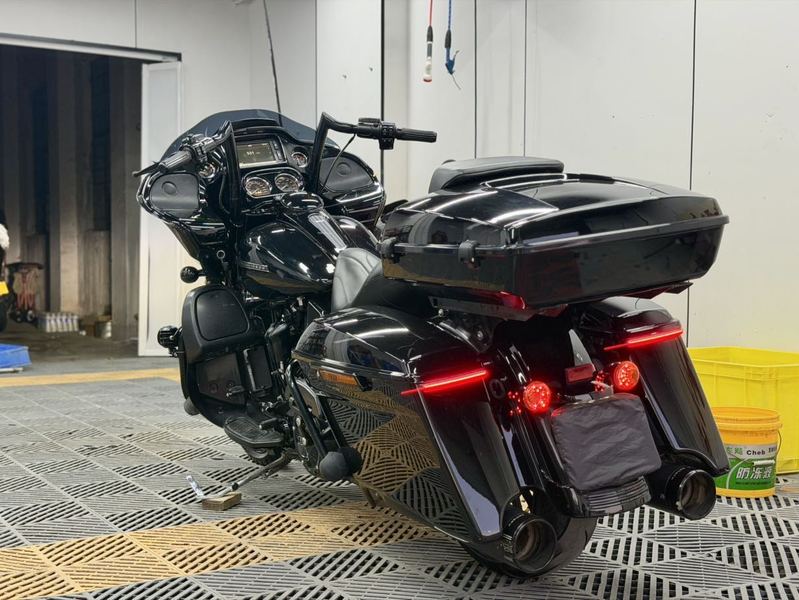二手哈雷戴维森公路滑翔 Road Glide