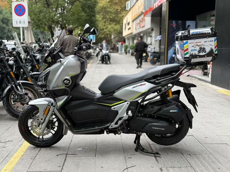 二手QJMOTOR鸿250ADV