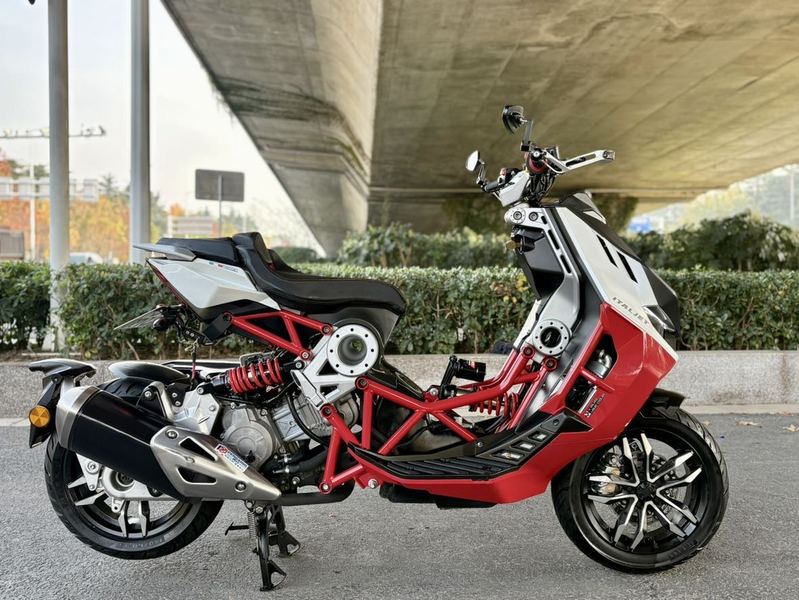 二手意塔杰特Dragster 200