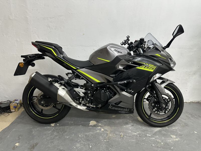 二手川崎Ninja 400