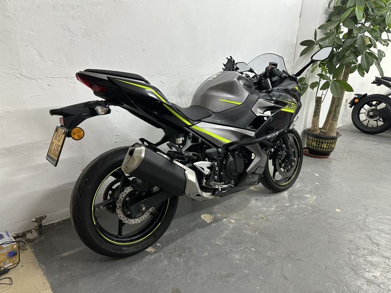 二手川崎Ninja 400