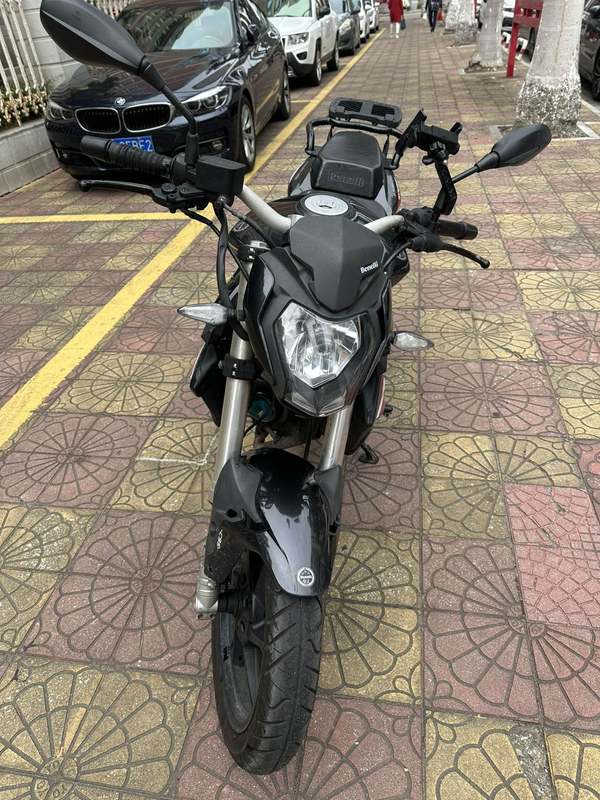 二手贝纳利红宝龙 TNT150i