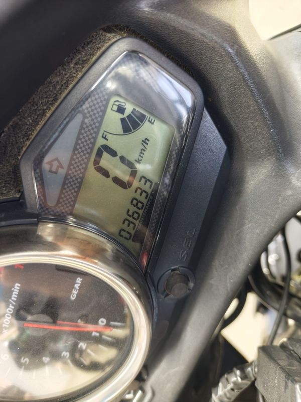 二手豪爵铃木骊驰 GW 250F