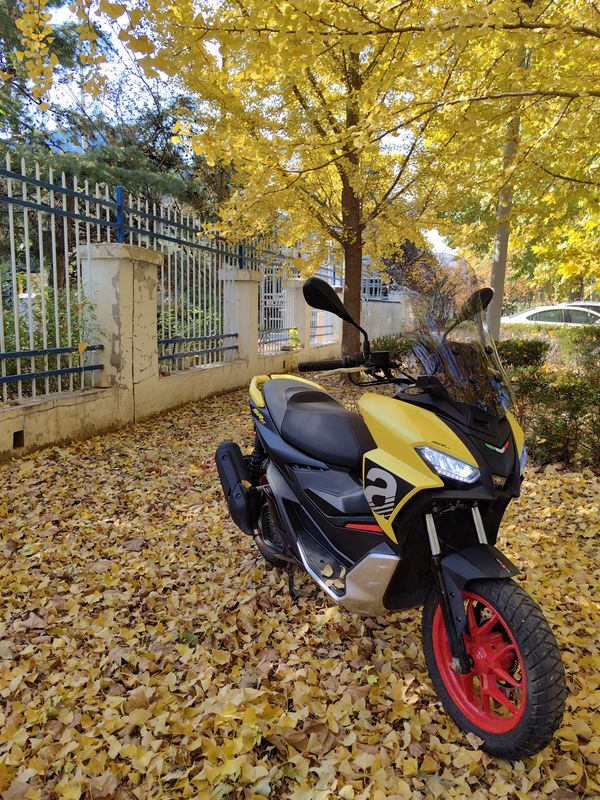 二手阿普利亚SR GT 200