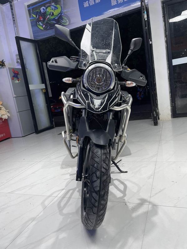 二手豪爵铃木DL250