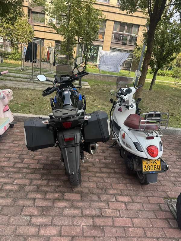 二手豪爵铃木DL250