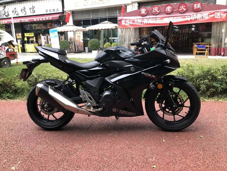 二手豪爵铃木GSX250R