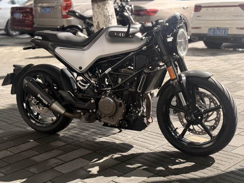 二手HUSQVARNA白箭 401