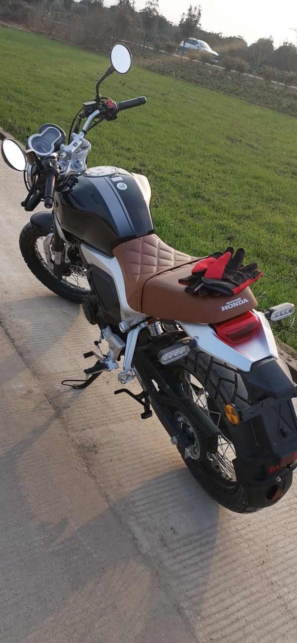 二手五羊本田鸷道 CB190SS