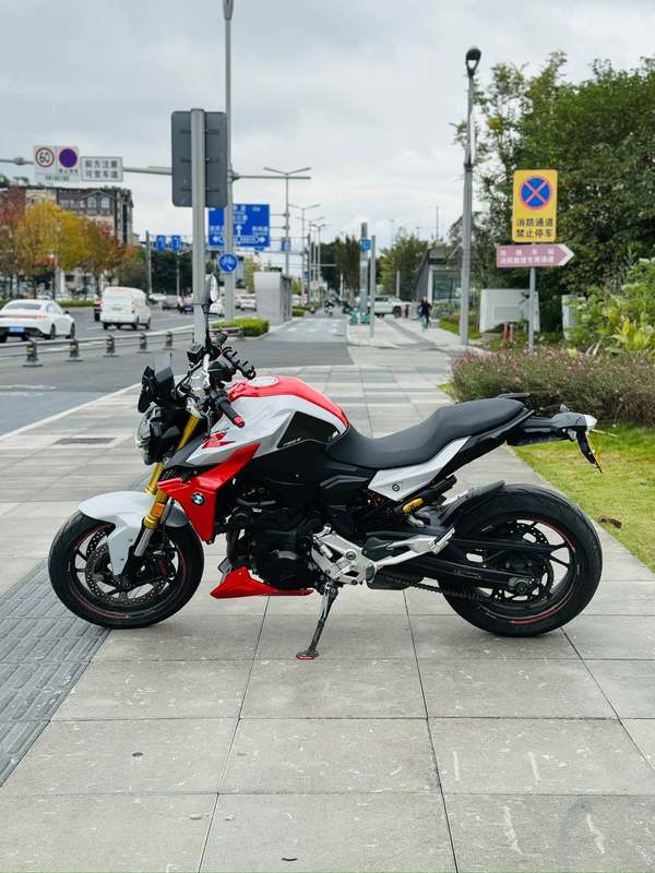 二手宝马F 900 R