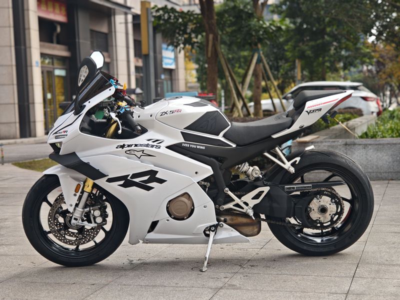 二手张雪机车500RR