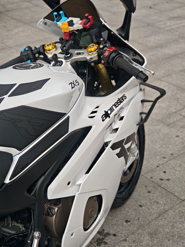 二手张雪机车500RR