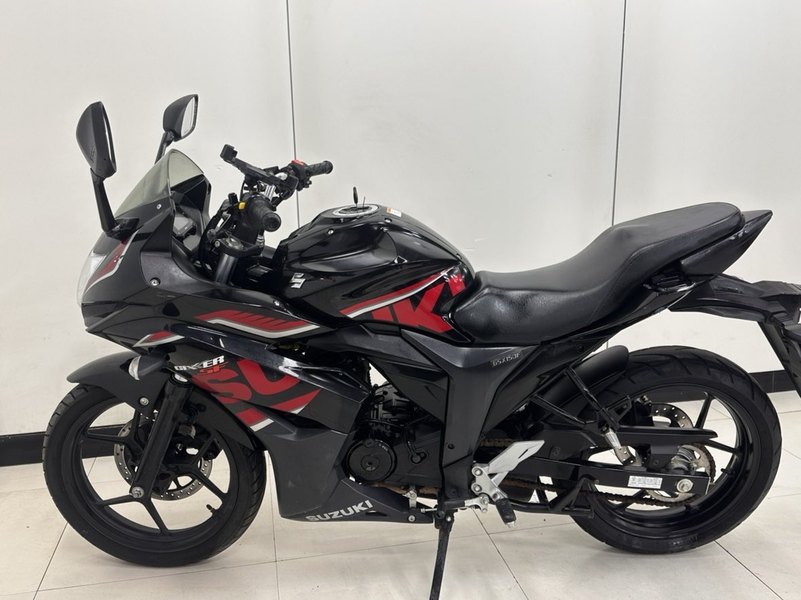 二手济南铃木极客飒 Gixxer 155