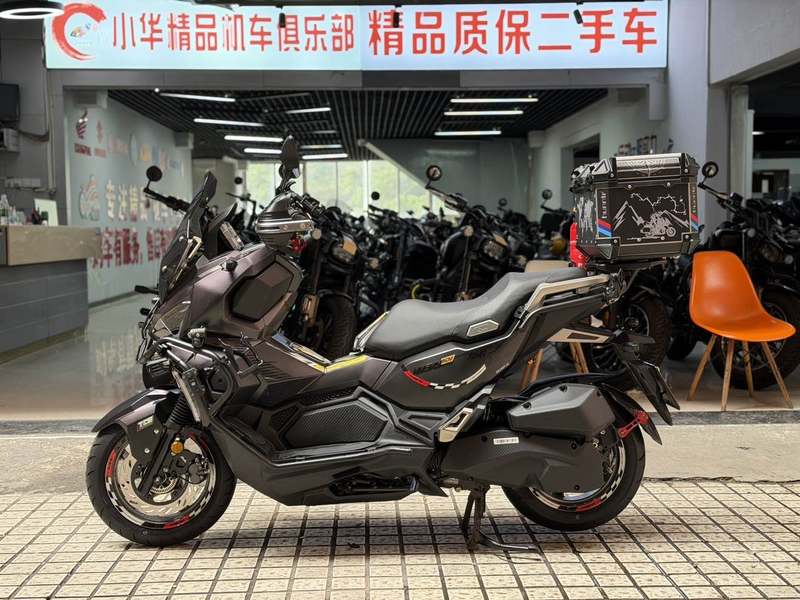 二手三阳哈士奇 Husky ADV150