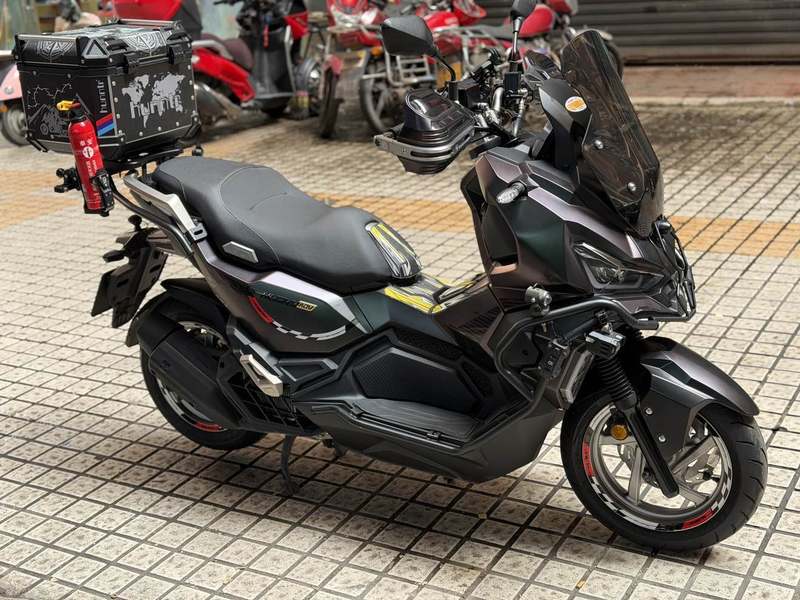 二手三阳哈士奇 Husky ADV150