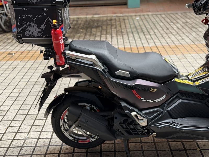 二手三阳哈士奇 Husky ADV150