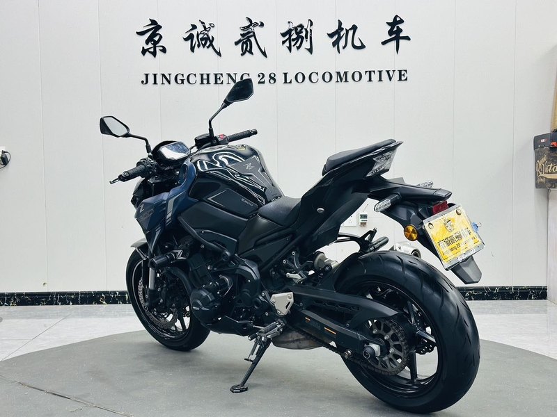 二手川崎Z900