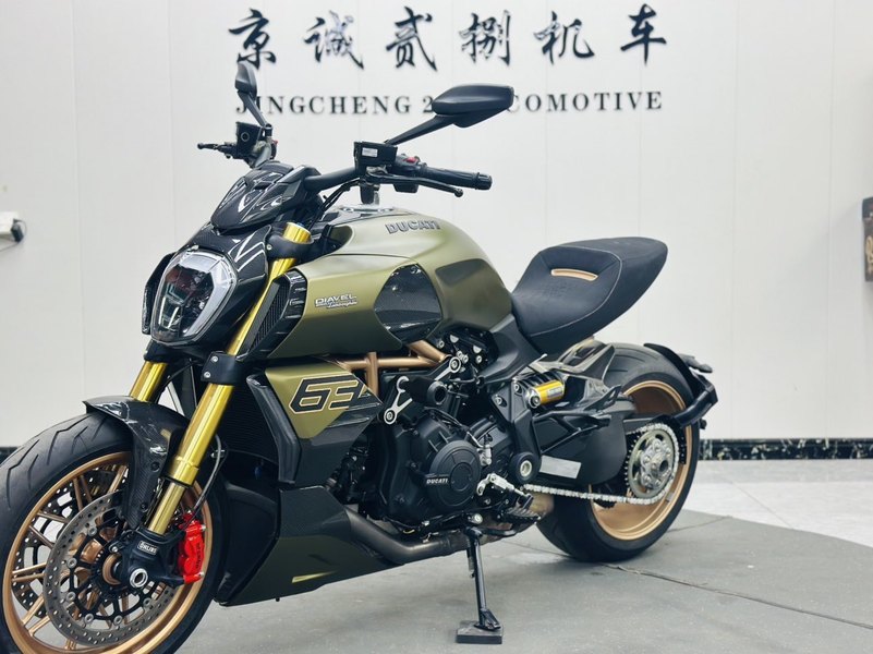 二手杜卡迪Diavel 