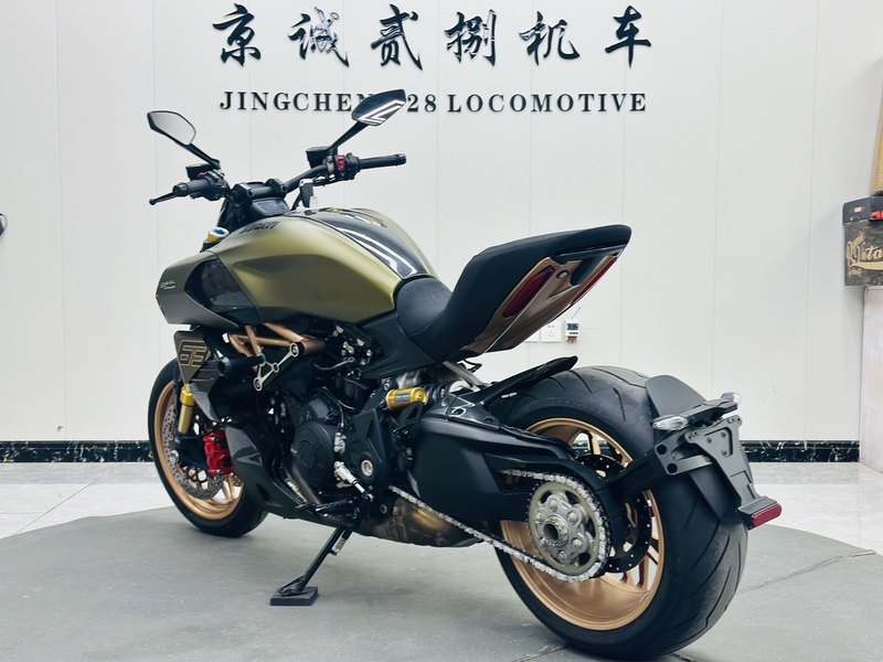 二手杜卡迪Diavel 