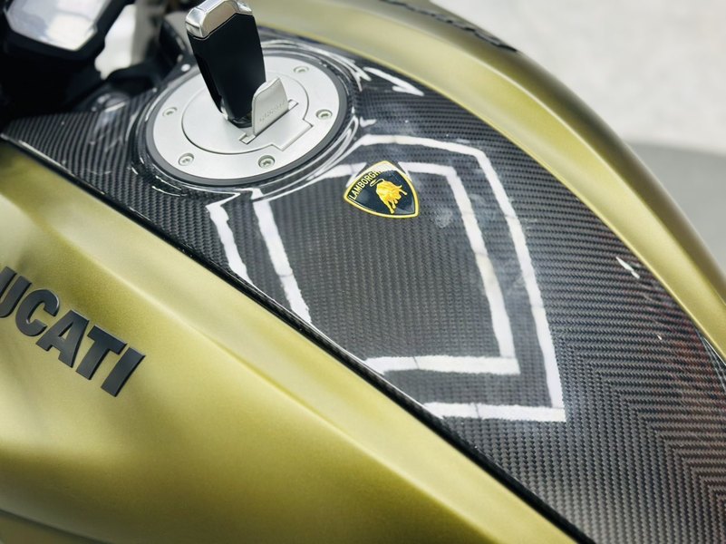 二手杜卡迪Diavel 