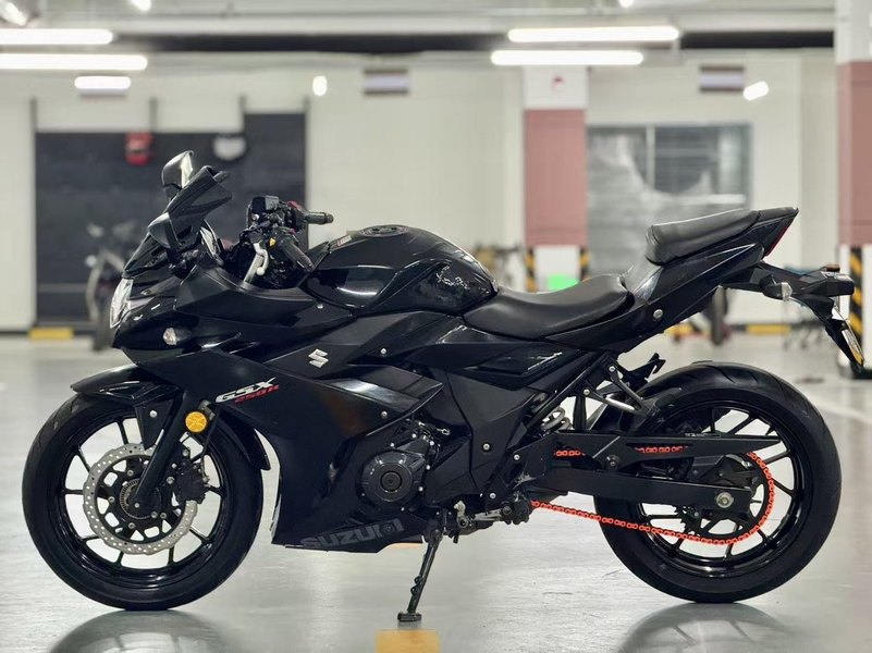二手豪爵铃木GSX250R