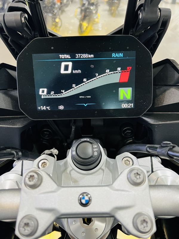 二手宝马F 900 XR