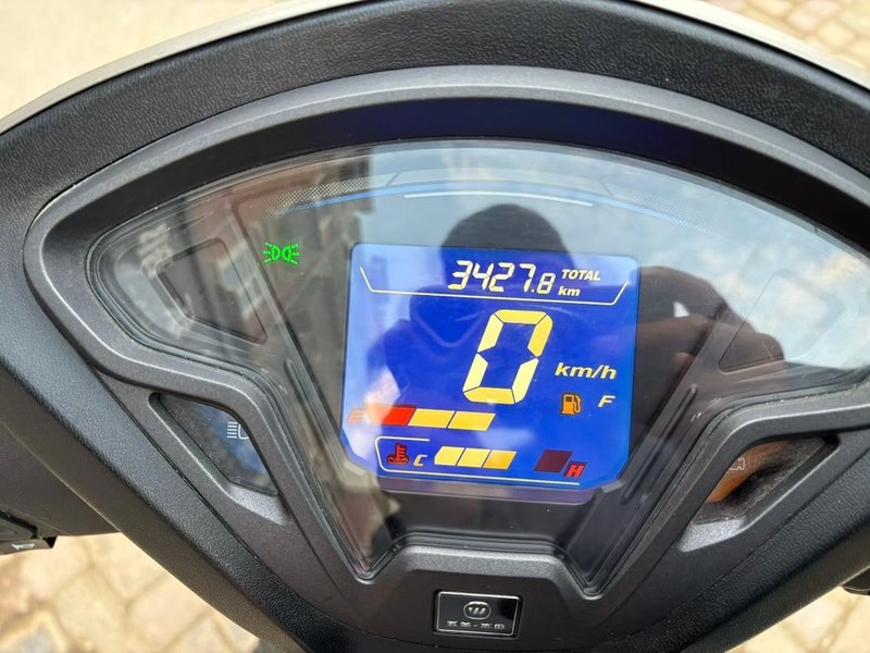 二手五羊本田SCR110 佳御