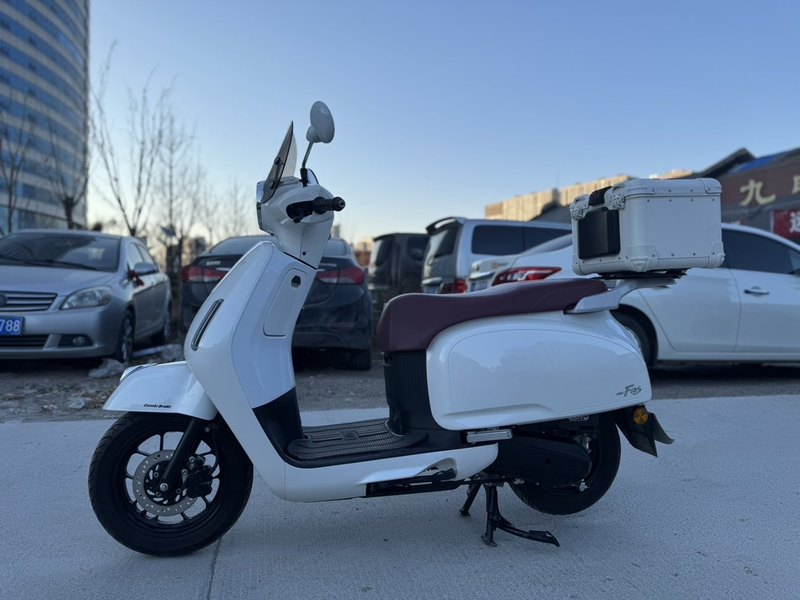 二手五羊本田NWF125