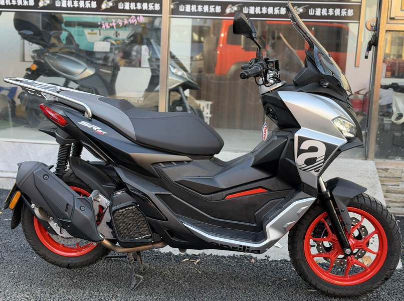 二手阿普利亚SR GT 200