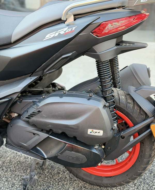 二手阿普利亚SR GT 200
