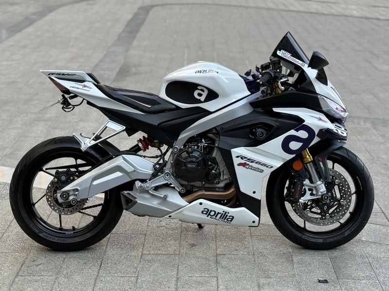 二手阿普利亚RS 660 