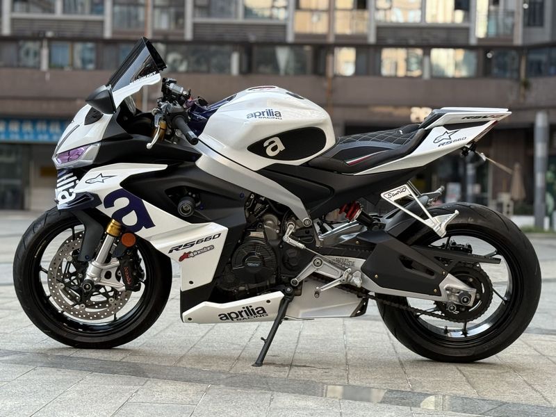 二手阿普利亚RS 660 