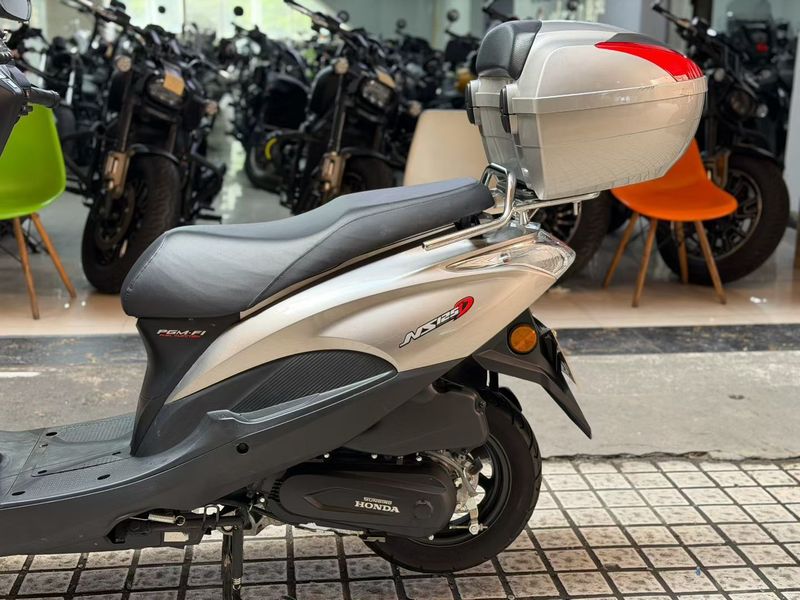 二手新大洲本田NS125D