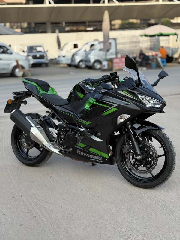 二手川崎Ninja 400